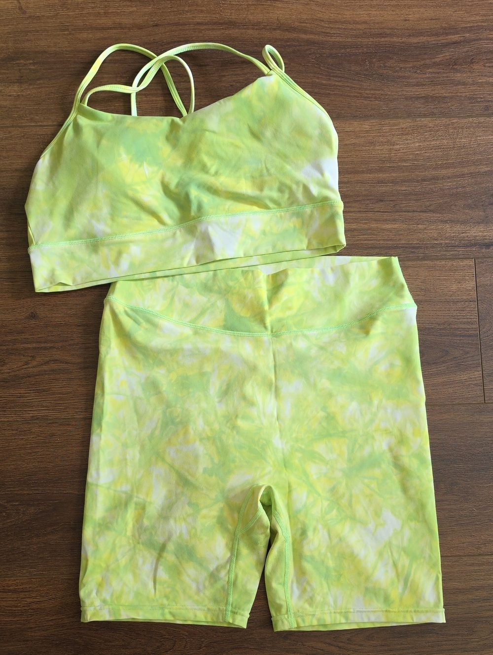 Tier Active Tie-dye Set